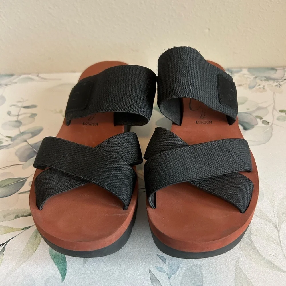 Fly London Yabo Platform Wedge